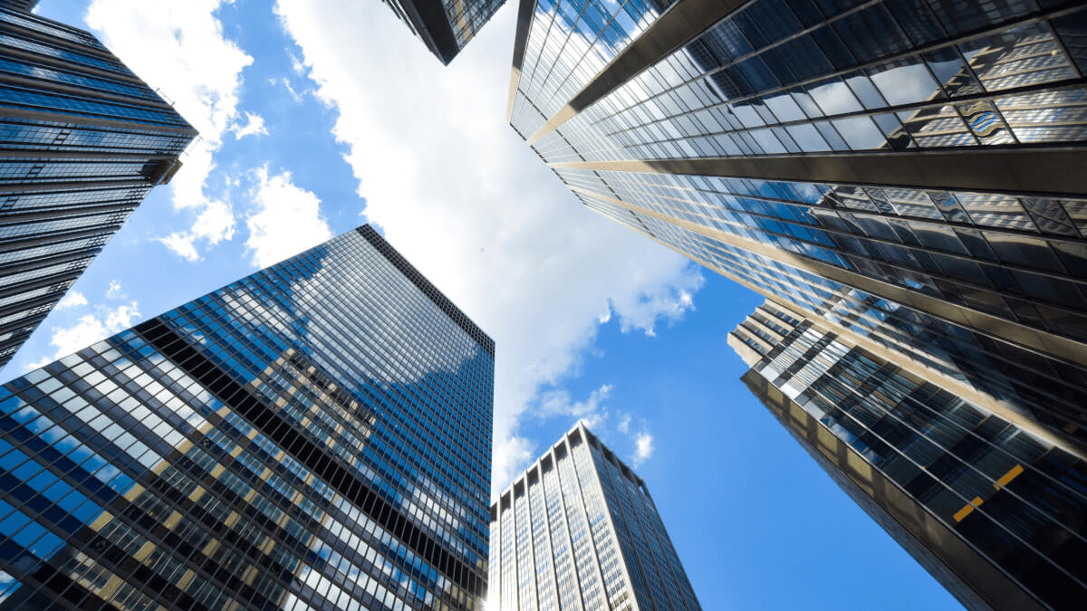 How hedge funds achieve alignment with investors