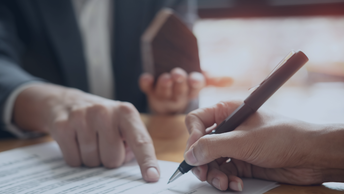 How to Manage Customer Tabs Without Risking Your Cash Flow