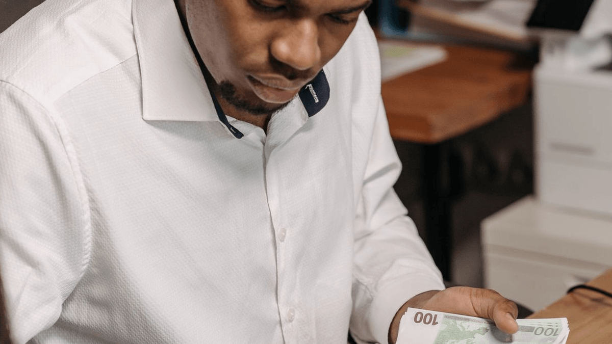 How to Drive Employee Enrollment in Your Company’s Health Savings Account